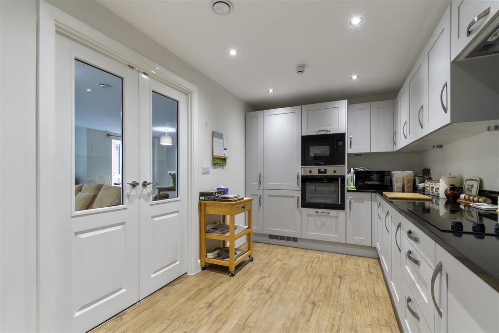 Additional image 12 of 3 bed flat for saleBroadleaf House, Birmingham Road, Sutton Coldfield B72
