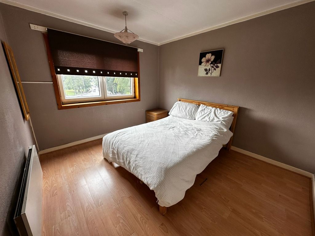Property photo 2 of 11 Photo 2