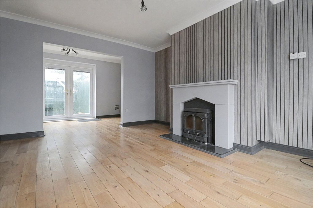 Property photo 2 of 10 Picture No. 02