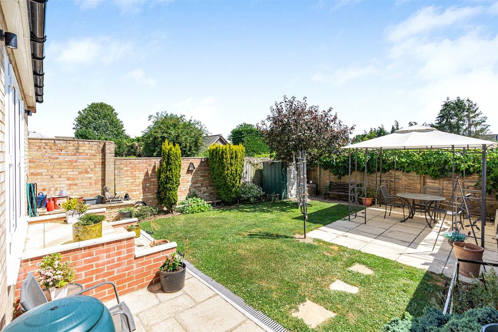 Property photo 2 of 13 Picture No. 10