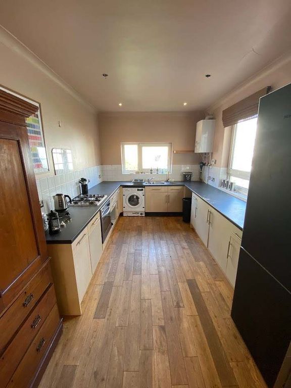 Property photo 2 of 2