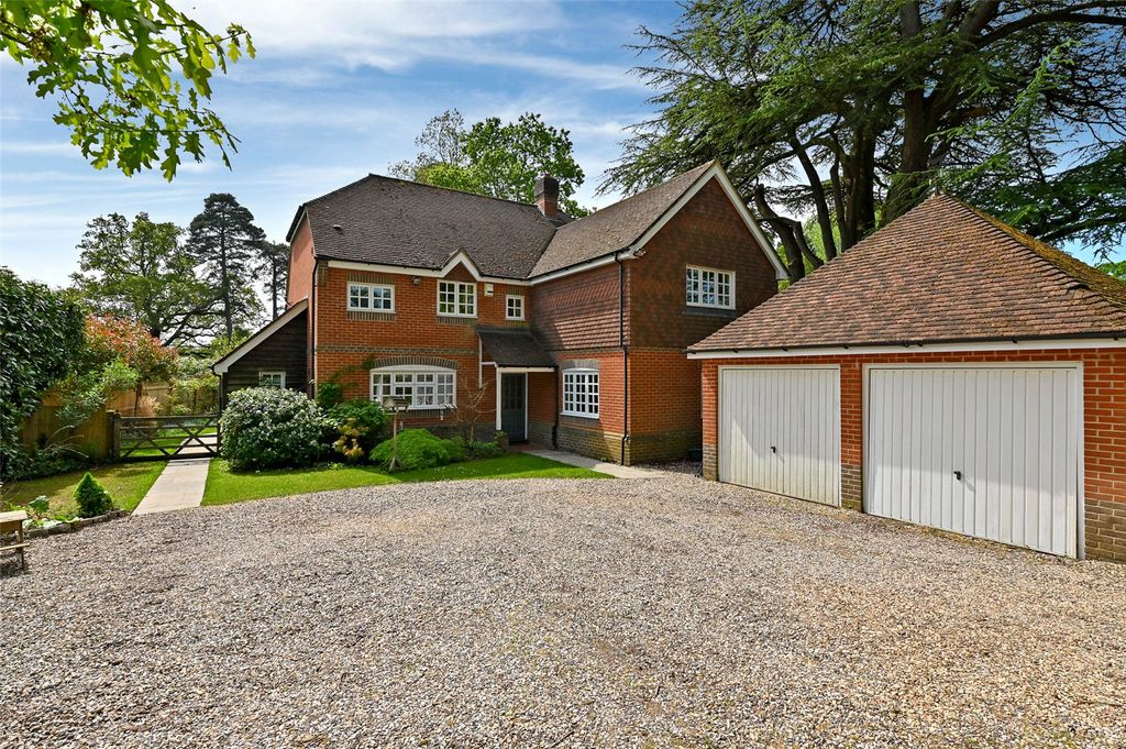 Property photo 1 of 10 Picture No. 02