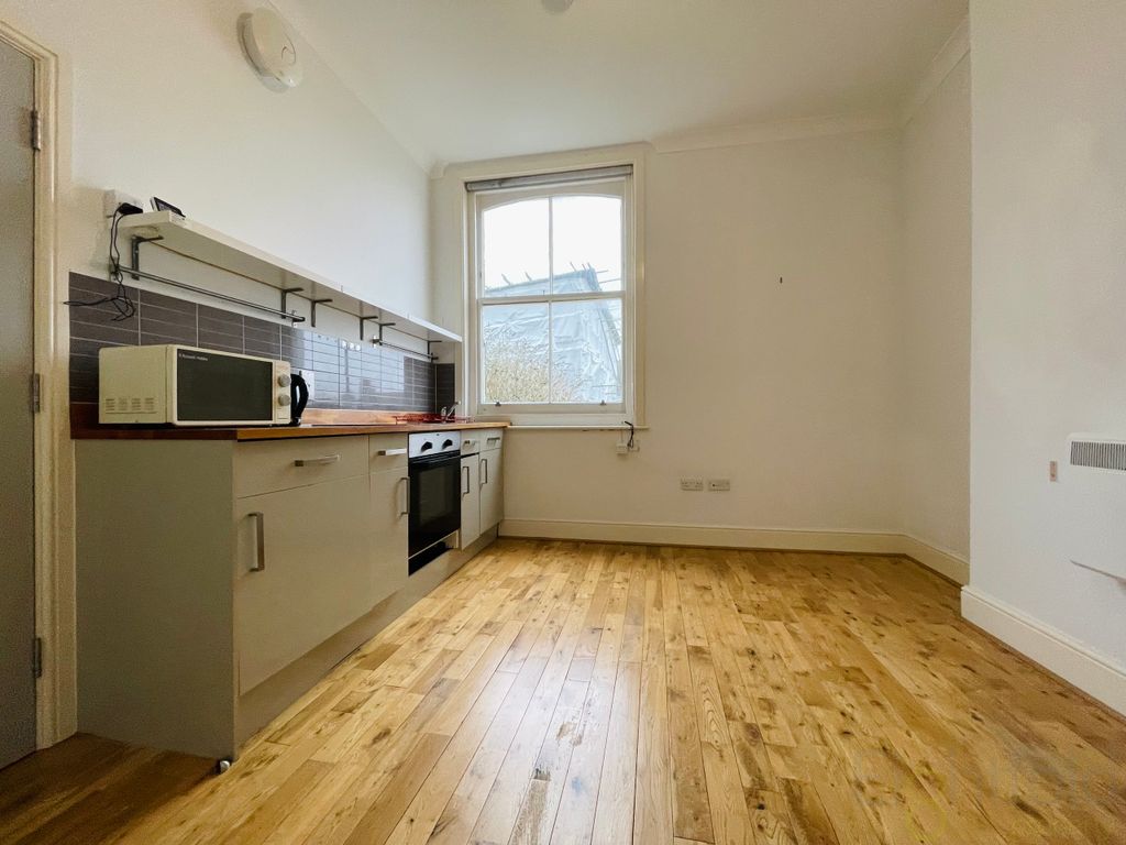 Property photo 3 of 9 Img_0639