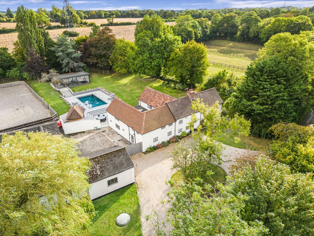 Property photo 3 of 51