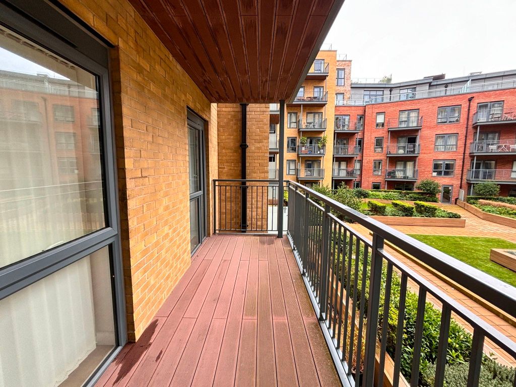 Property photo 1 of 2