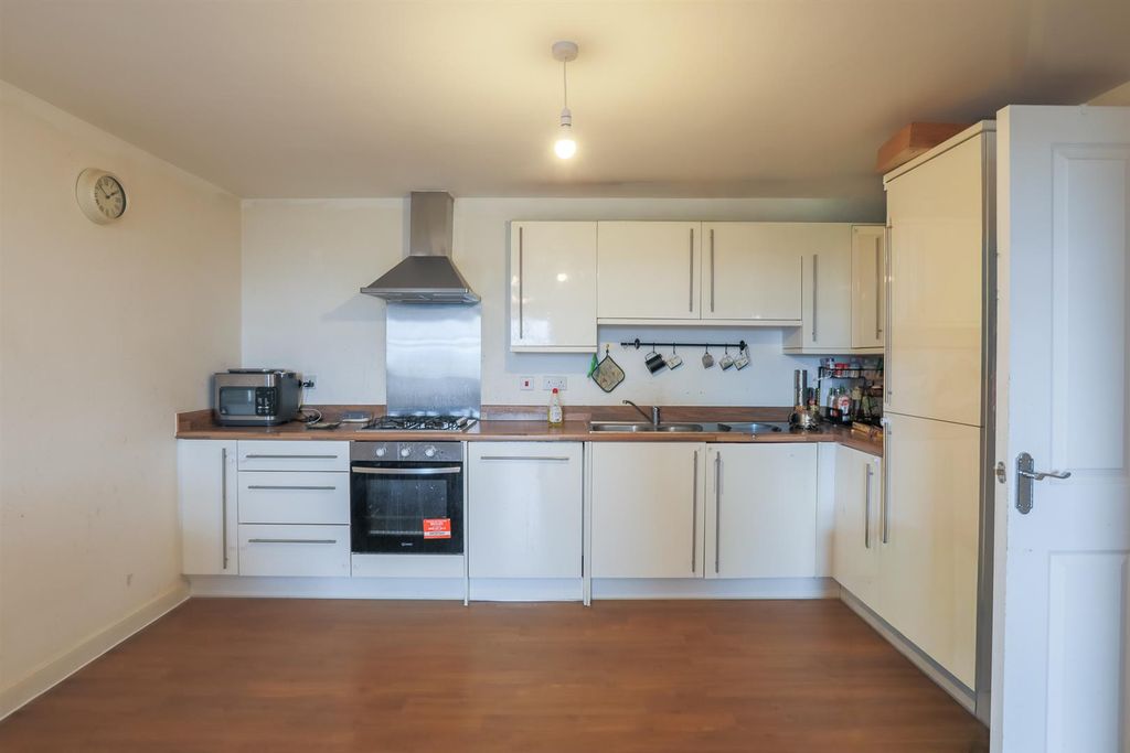 Property photo 2 of 10 3635-20.Jpg