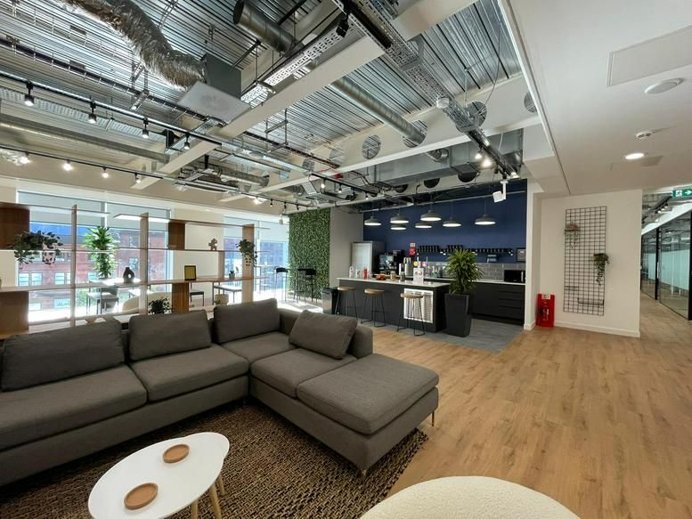 Property photo 3 of 8