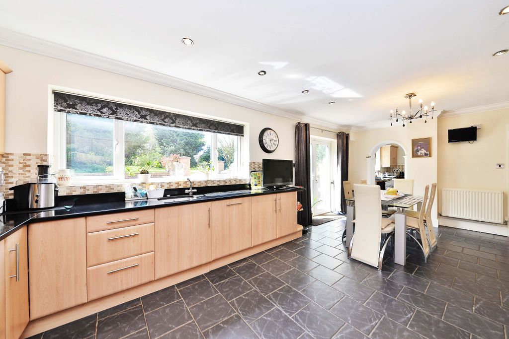 Additional image 11 of 8 bed detached house for saleAmpton Road, Edgbaston, Birmingham B15