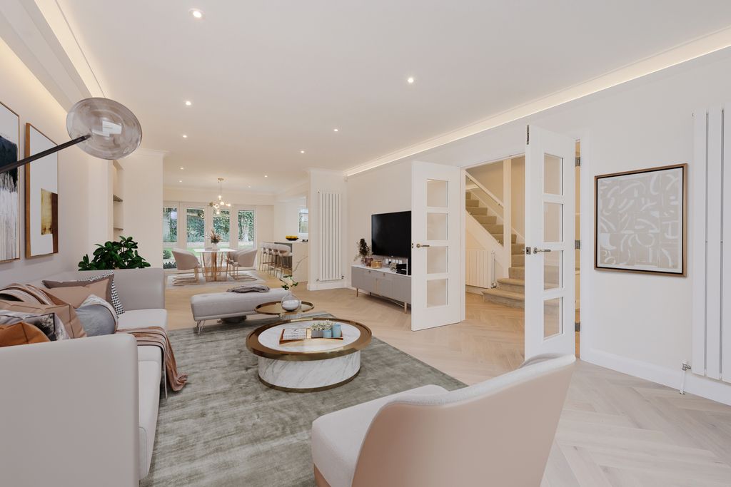 Property photo 2 of 18 Picture No. 23