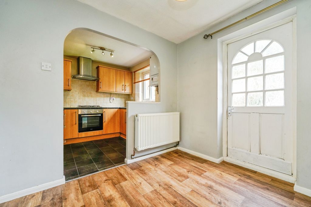 Property photo 3 of 14 Pbox-Img.Jpg