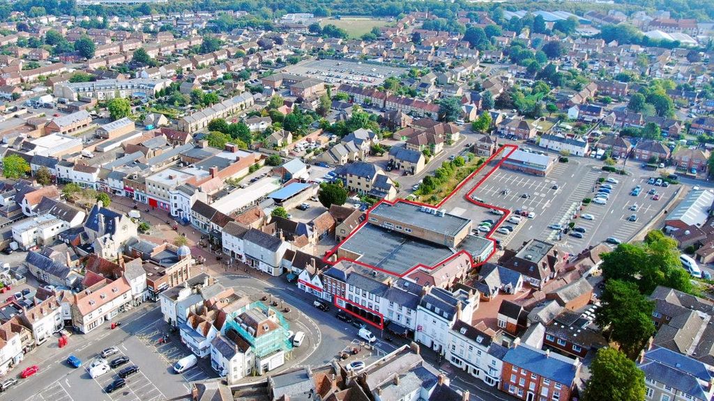 Property photo 1 of 7 3 Market Square.Jpg