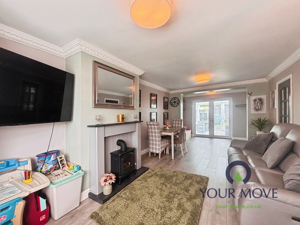 Property photo 2 of 16 Pbox-Img.Jpg