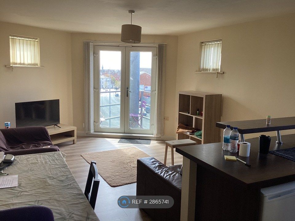 Property photo 3 of 9