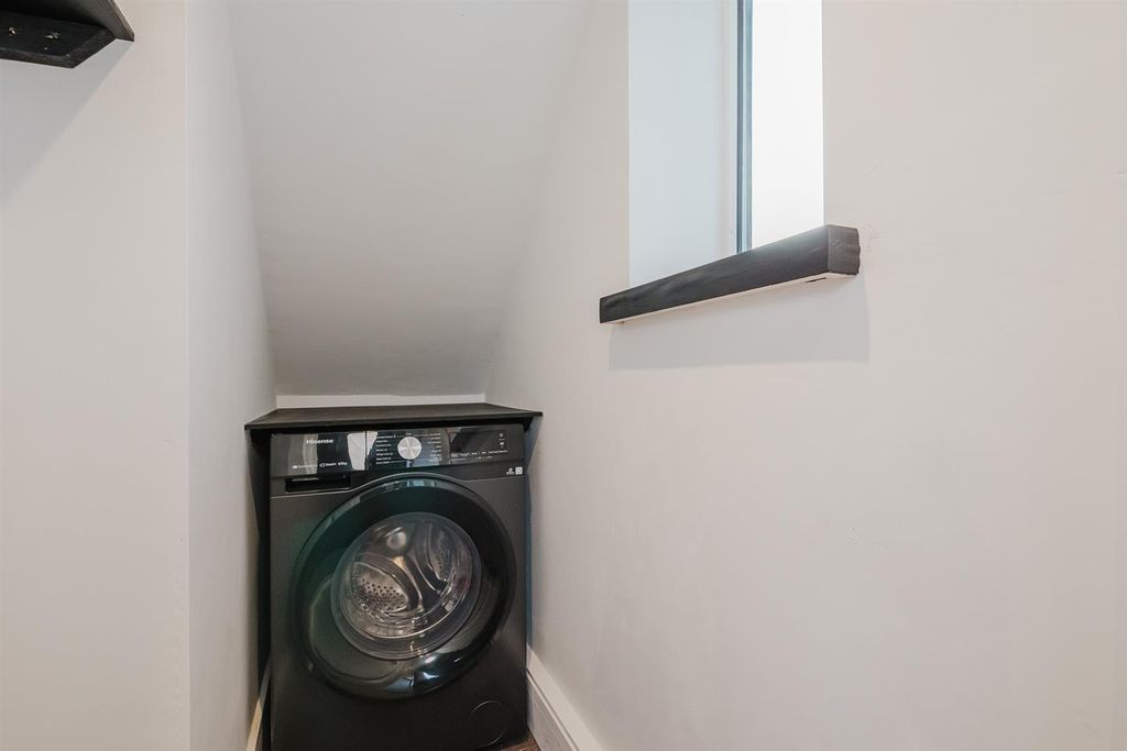 Additional image 15 of 3 bed semi-detached house for saleWarren Avenue, Knutsford WA16