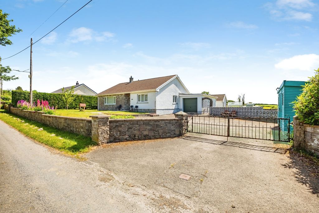 Property photo 2 of 26 Pbox-Img.Jpg