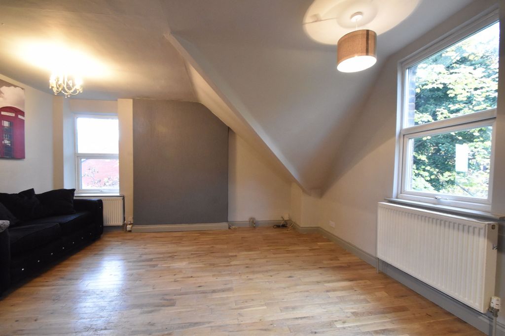 Property photo 3 of 13 2557162