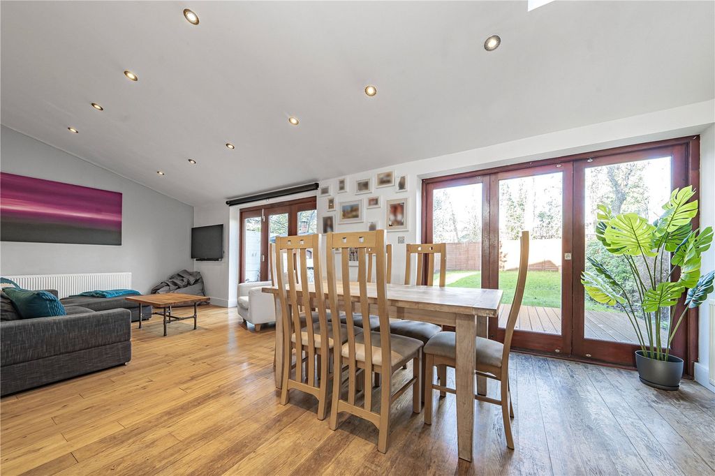 Property photo 2 of 18 Picture 2