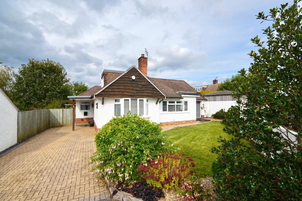 Property photo 1 of 27 Outside