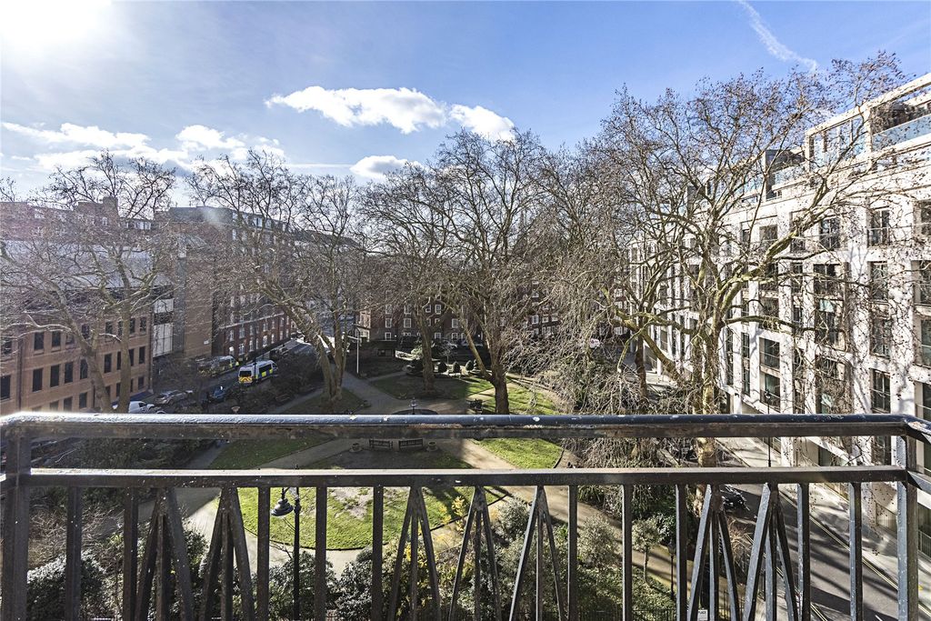 Property photo 2 of 12 Picture No. 09