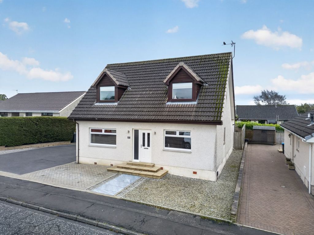 Property photo 1 of 30