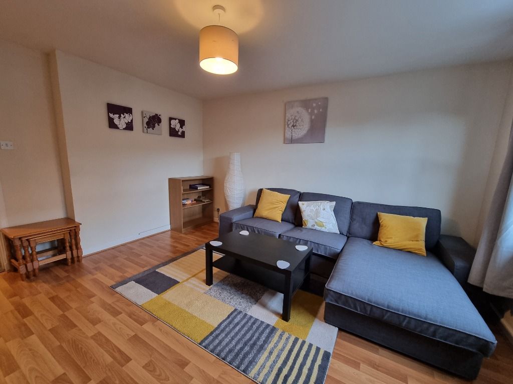 Property photo 2 of 9