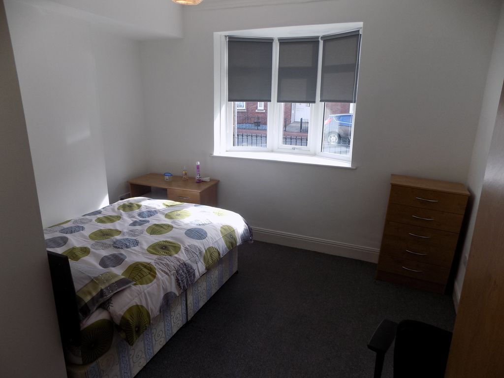 Property photo 2 of 4