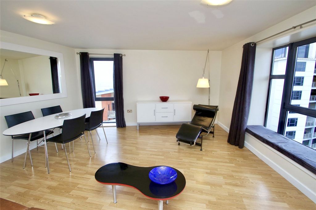 Property photo 3 of 10 Picture No. 04