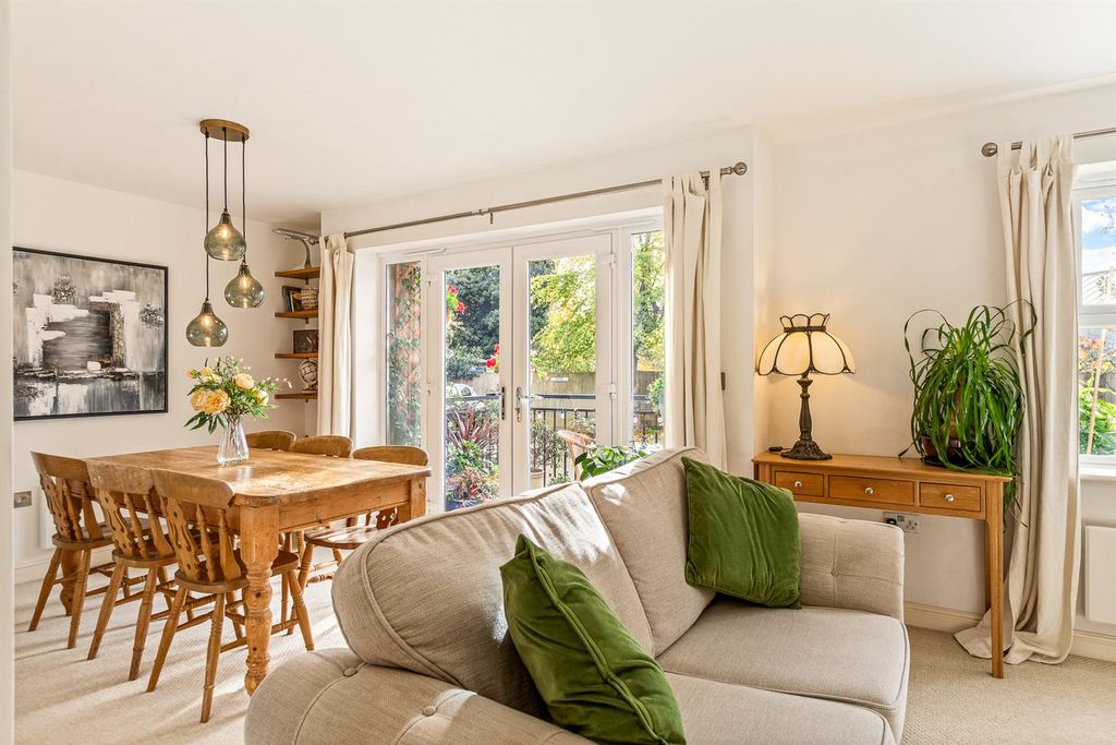 Property photo 2 of 21 Image 06.Jpg