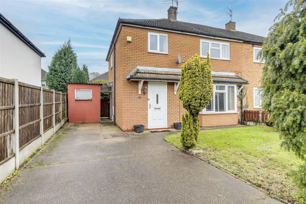 Property photo 1 of 18