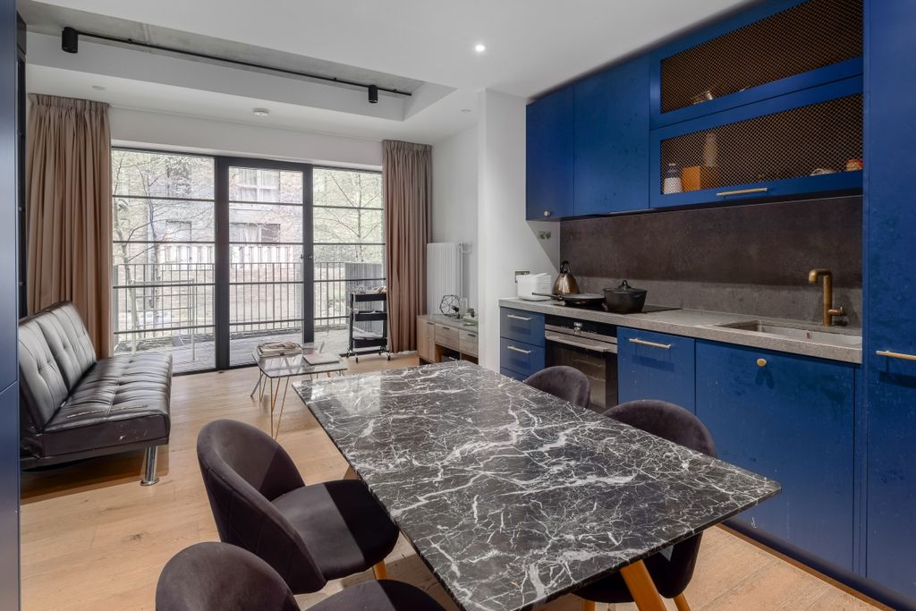 Property photo 1 of 10 G02_Serapis_House...