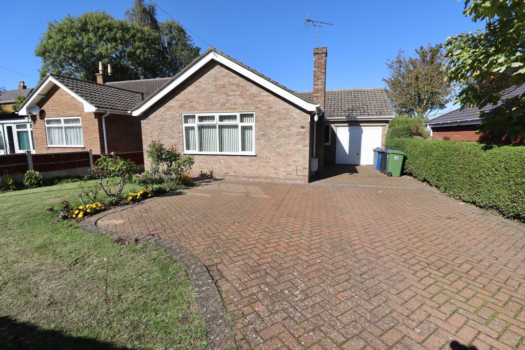 Property photo 1 of 13 Img_0982