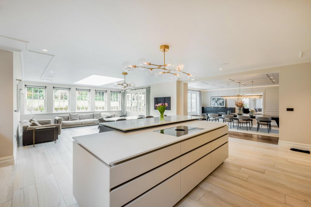 Additional image 8 of 5 bed detached house for saleWoodland Rise, Sevenoaks, Kent TN15