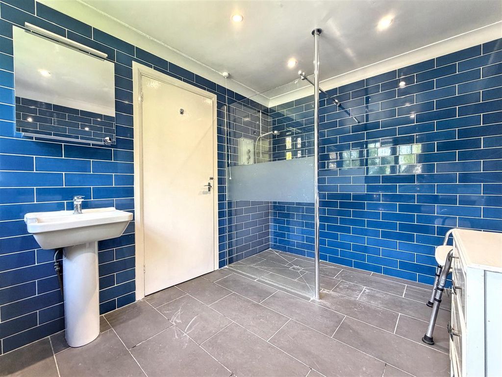 Additional image 19 of 6 bed detached house for saleLambley Lodge Road, Belton In Rutland LE15