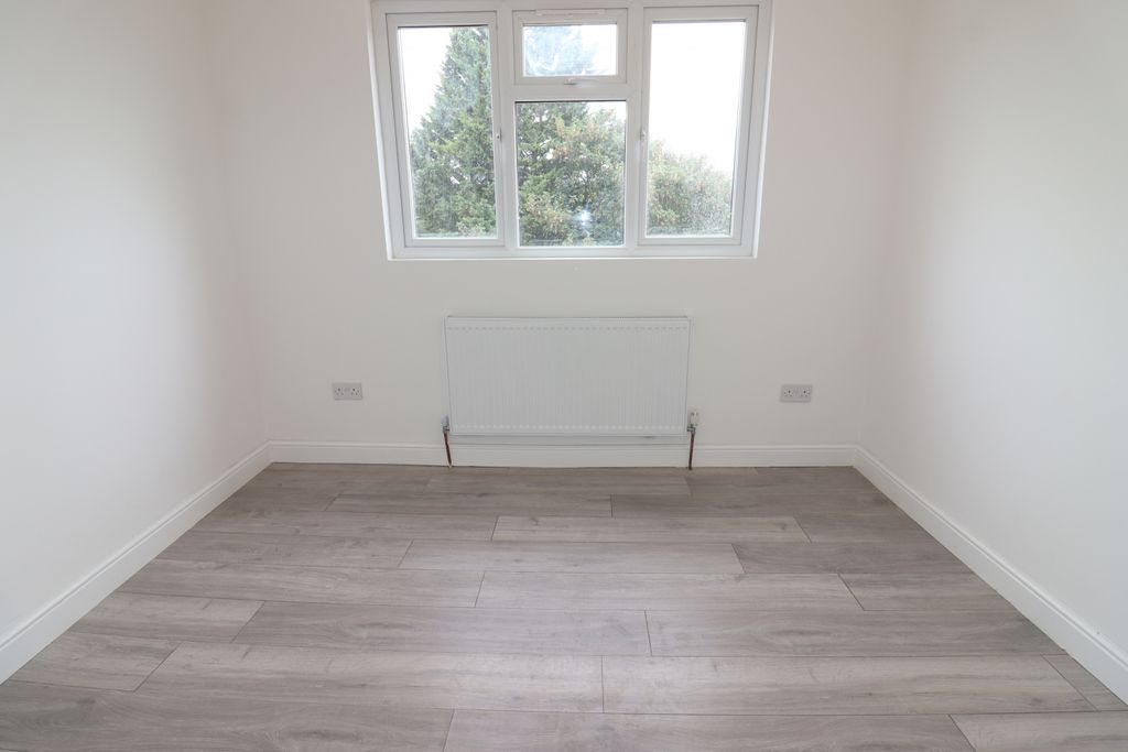 Property photo 2 of 11 Gallery