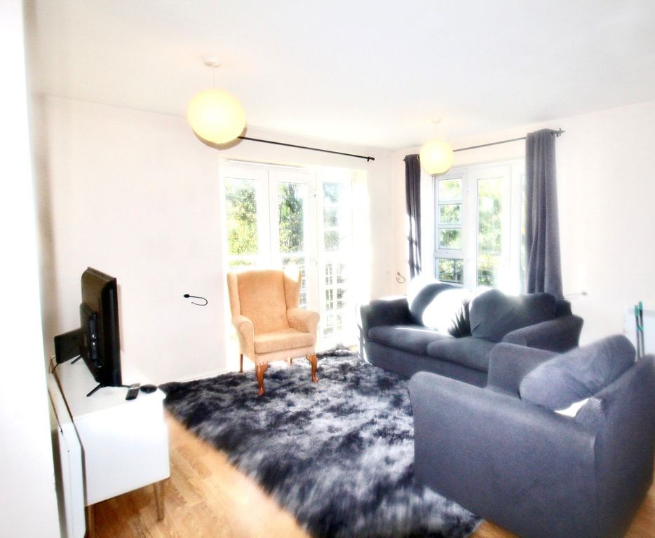 Property photo 2 of 9