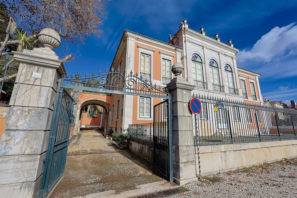 Property photo 1 of 64