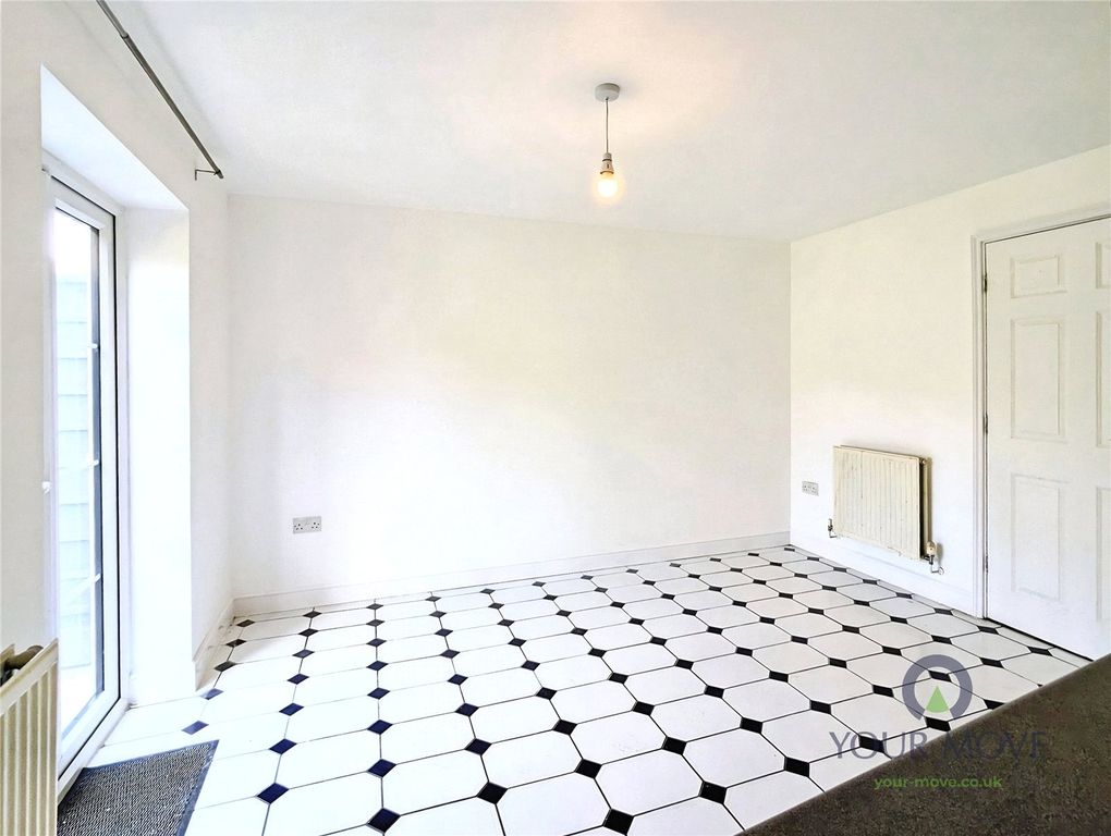 Property photo 3 of 13 Picture No. 12