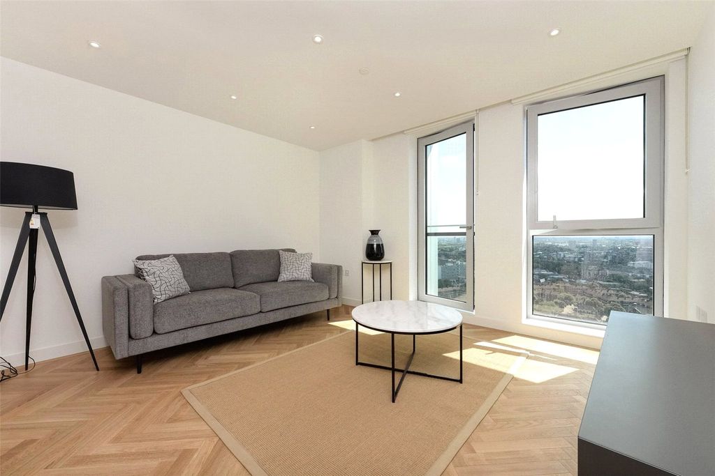 Property photo 3 of 10 Reception Room