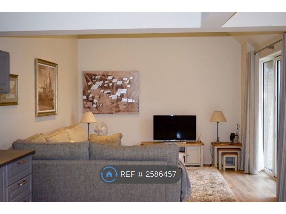 Property photo 1 of 13 Sitting Room Ground Floor