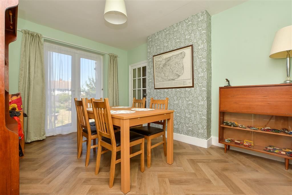 Property photo 2 of 16 Dining Room