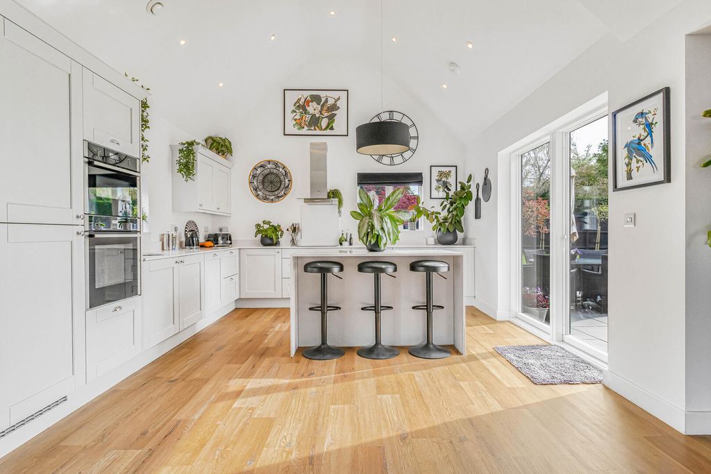 Property photo 2 of 30 24_78663-1.Jpg