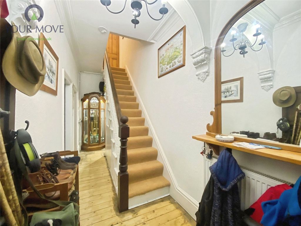 Property photo 3 of 19 Picture No. 21