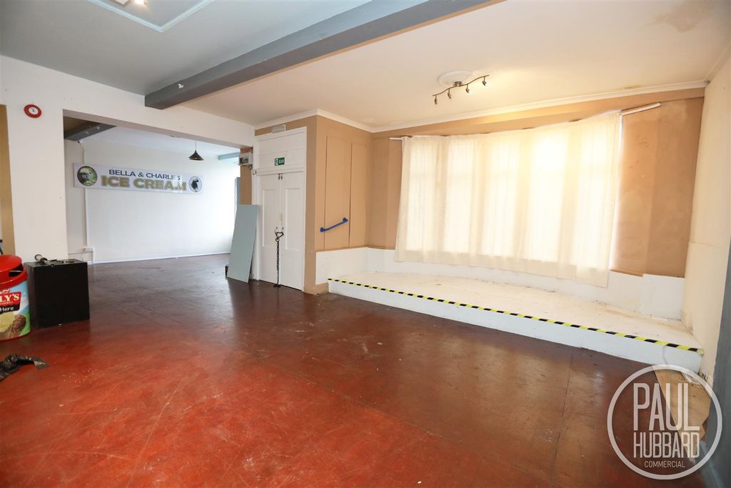 Property photo 2 of 11 2J5A0703.Jpg