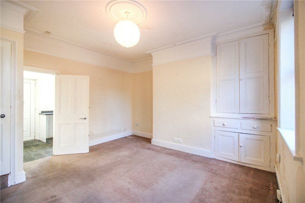 Property photo 2 of 7 Lounge