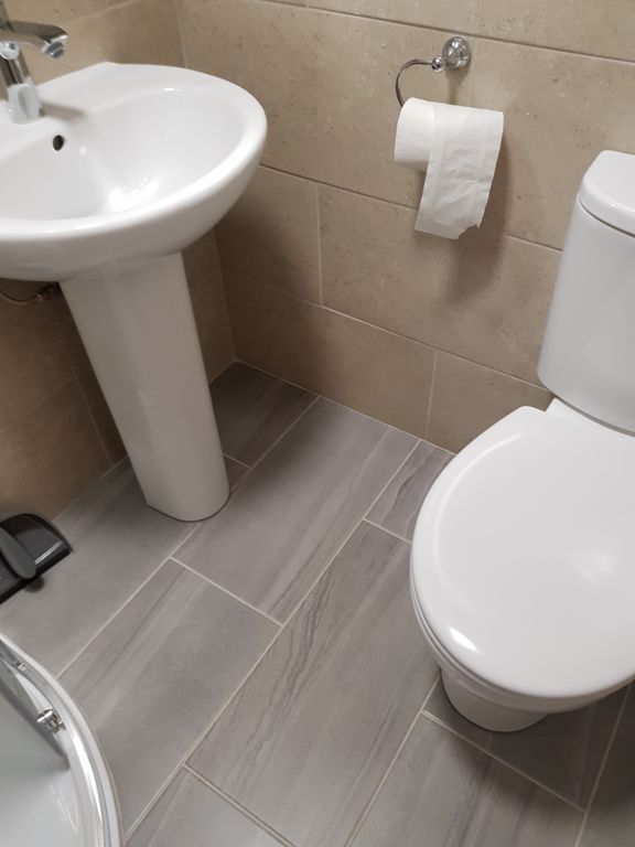 Property photo 3 of 6