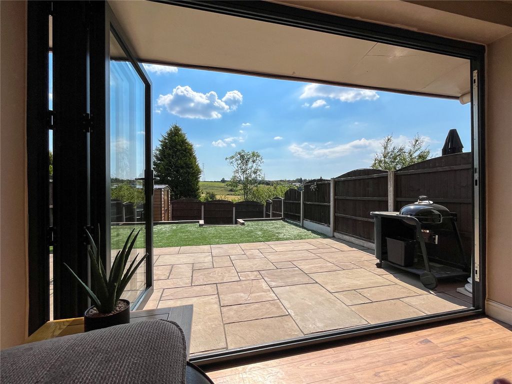 Property photo 2 of 16 Rear Aspect