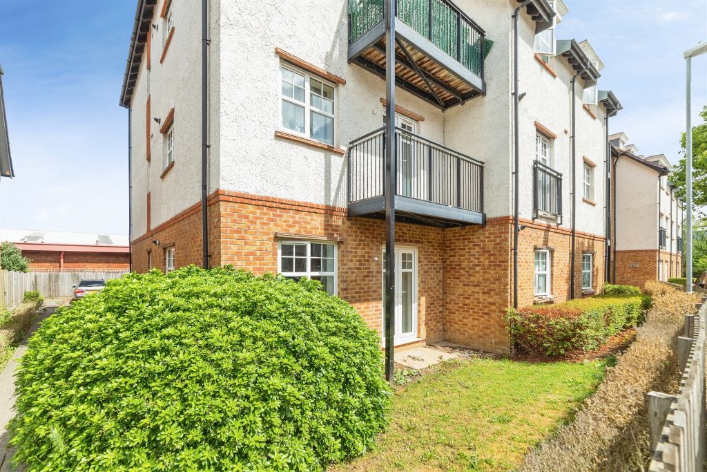 Property photo 1 of 14