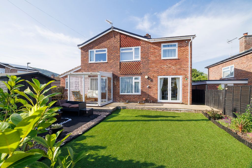 Property photo 3 of 17 Picture No. 34