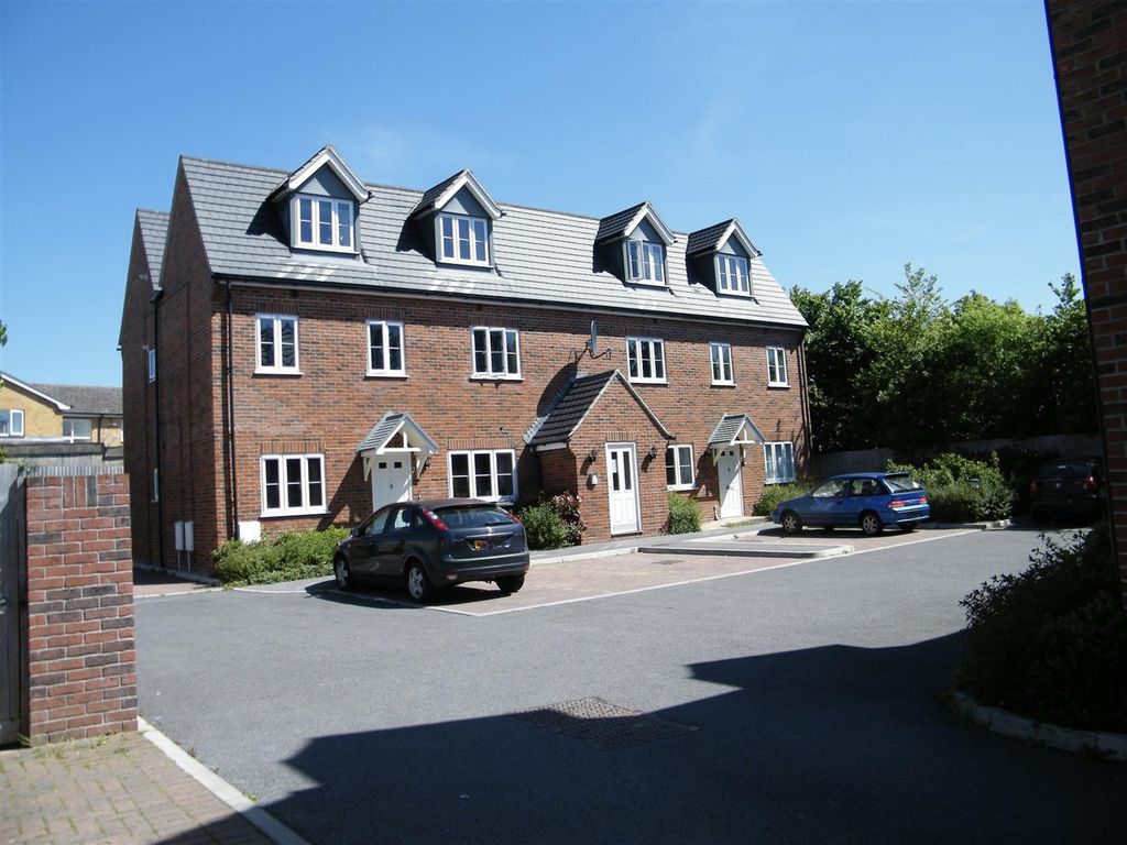 Property photo 1 of 12 Dscf8188.Jpg