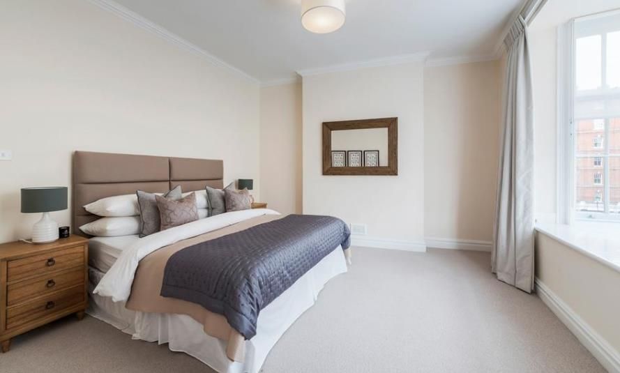 Property photo 2 of 7 33 Chiltern Court 2 23.01.Png